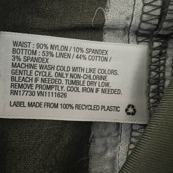 Isabel Maternity Shorts Army Green Size Large - Picture 4 of 6